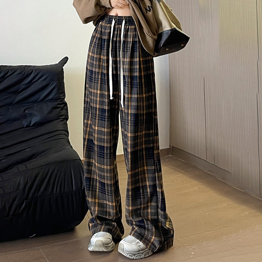 Sophisticated Womens Casual Trousers with Classic High Waist and Plaid - Picture 13 of 24