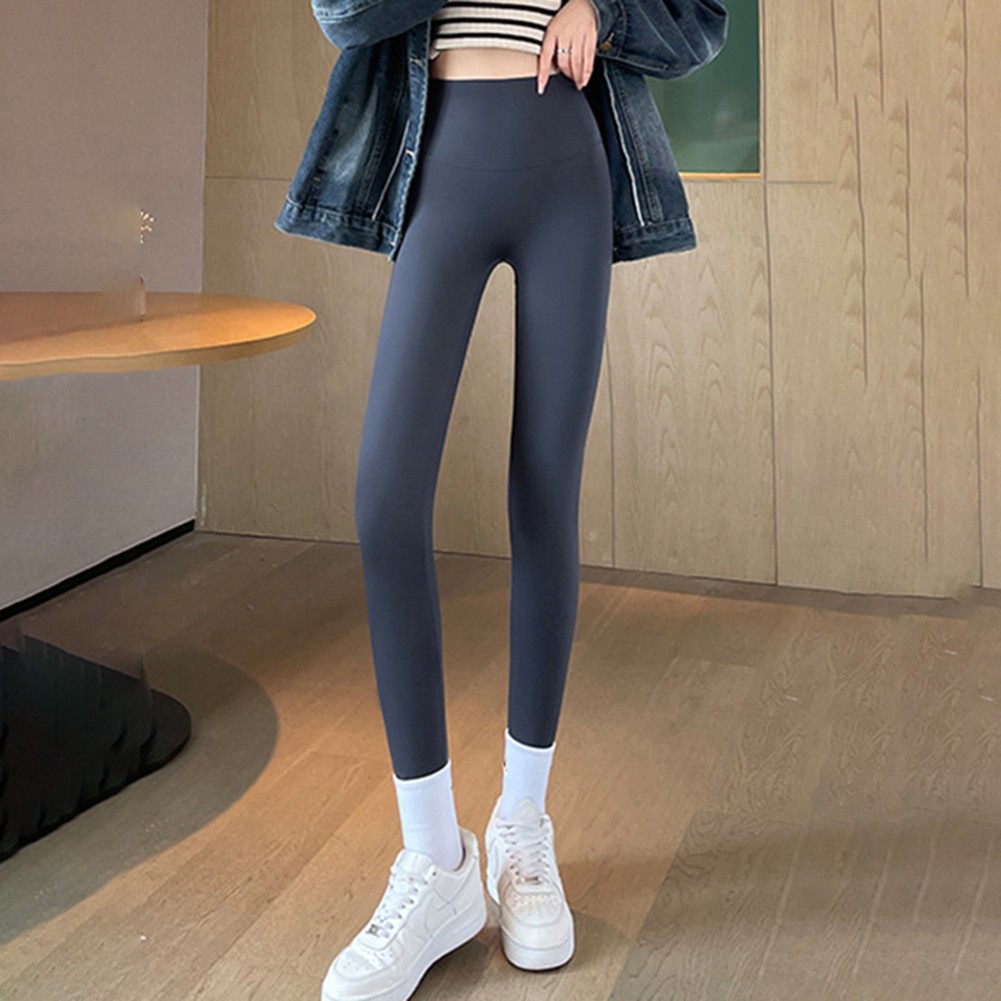 Comfortable Black Leggings for Women with High Waist and Tummy Control - Picture 13 of 22