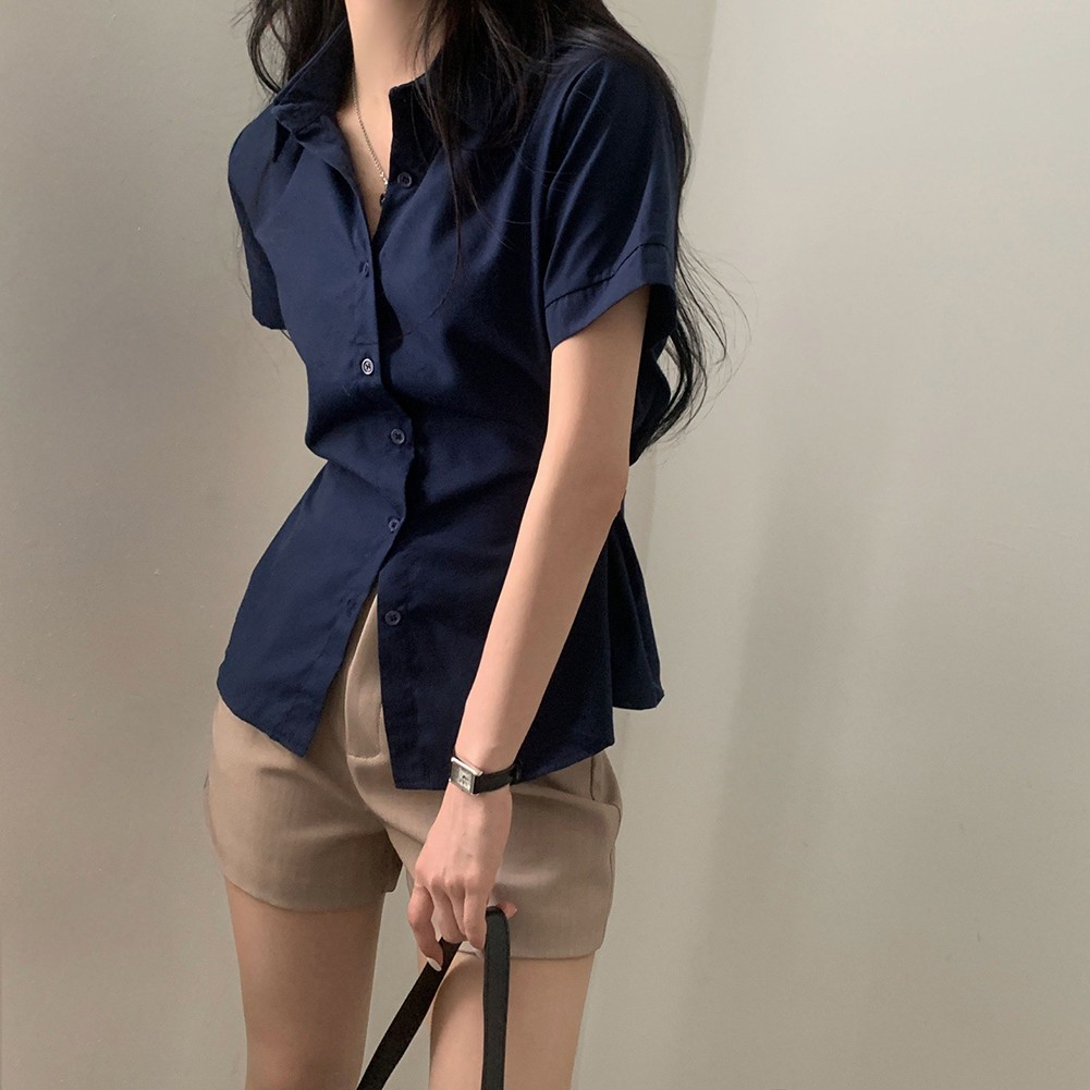 Classic Women's Short Sleeve Shirt with Pleats Perfect for Casual Looks - Picture 15 of 24