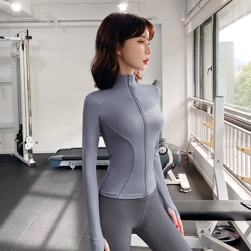 Long Sleeve Sportswear Designed For Women Who Love Yoga and Running Activities