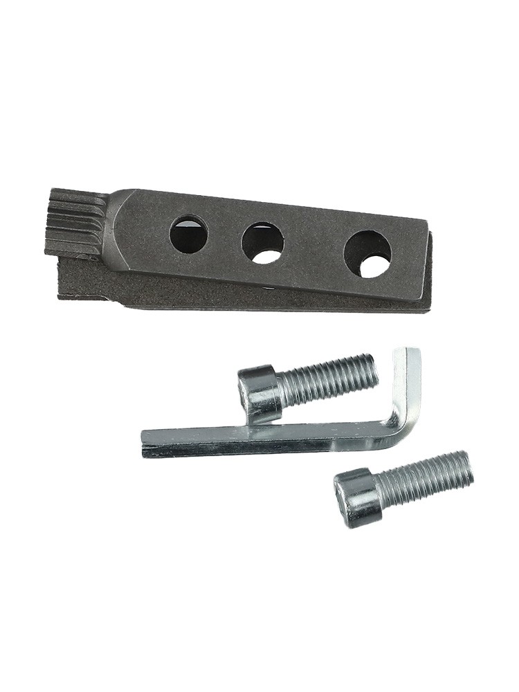 A Handy Tool for Plumbers Efficiently Remove Broken Wires from Faucets