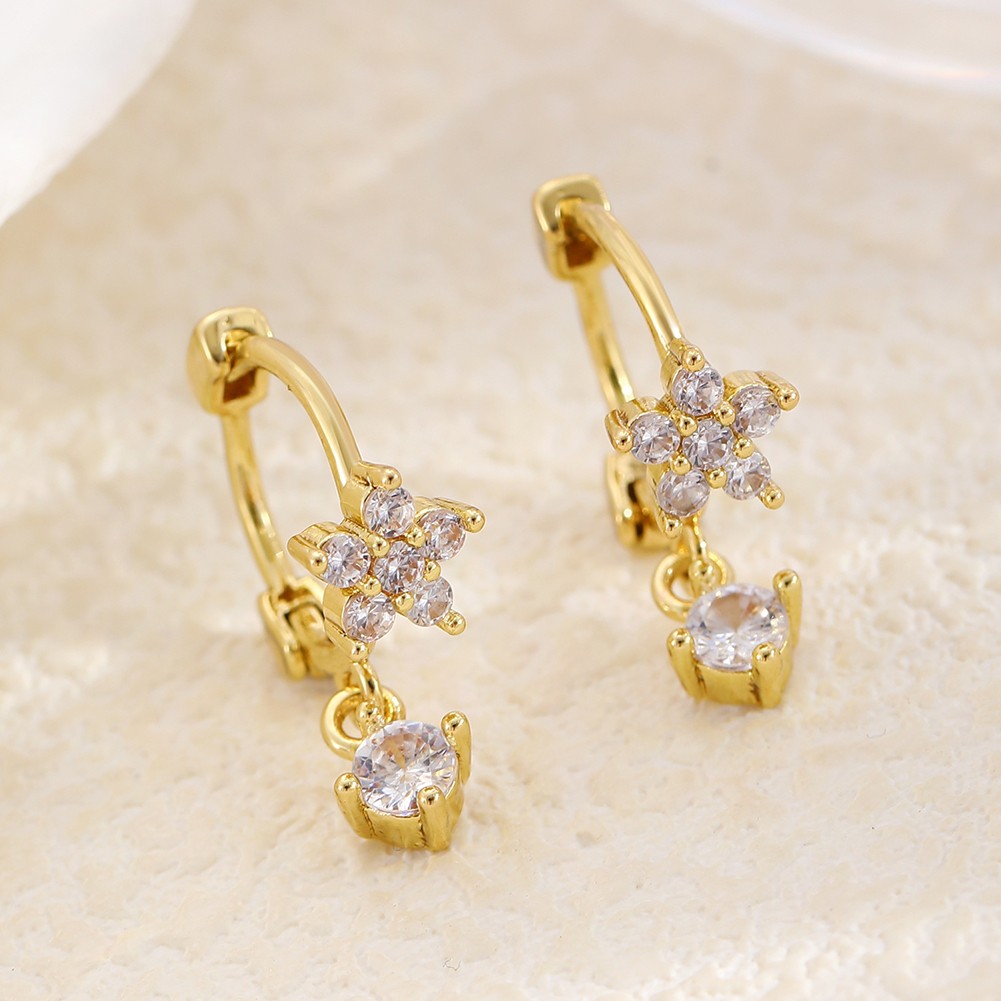 Seductive Minimalist Copper and Zircon Flower Earrings for Any Occasion - Picture 13 of 16
