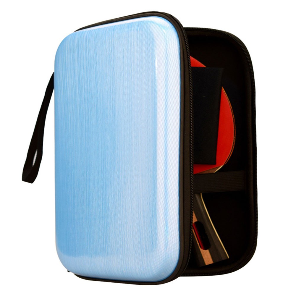 Raquettes De Tennis De Table Et Balles Orange, Pagaies De Ping-pong Sur Greensward | Photo Premium