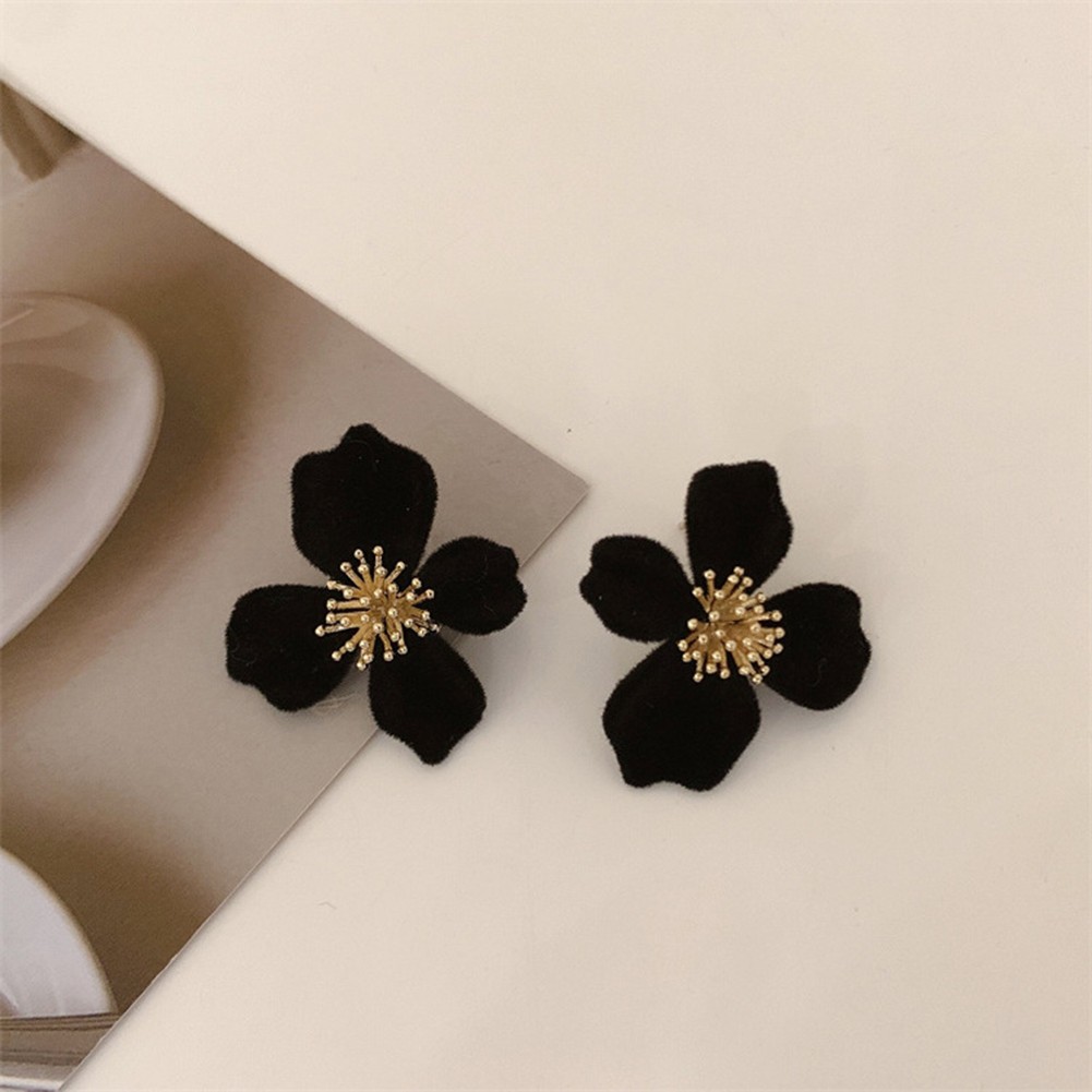 Dazzling Floral Needle Earrings that Compliment Any Outfit Effortlessly - Picture 13 of 14