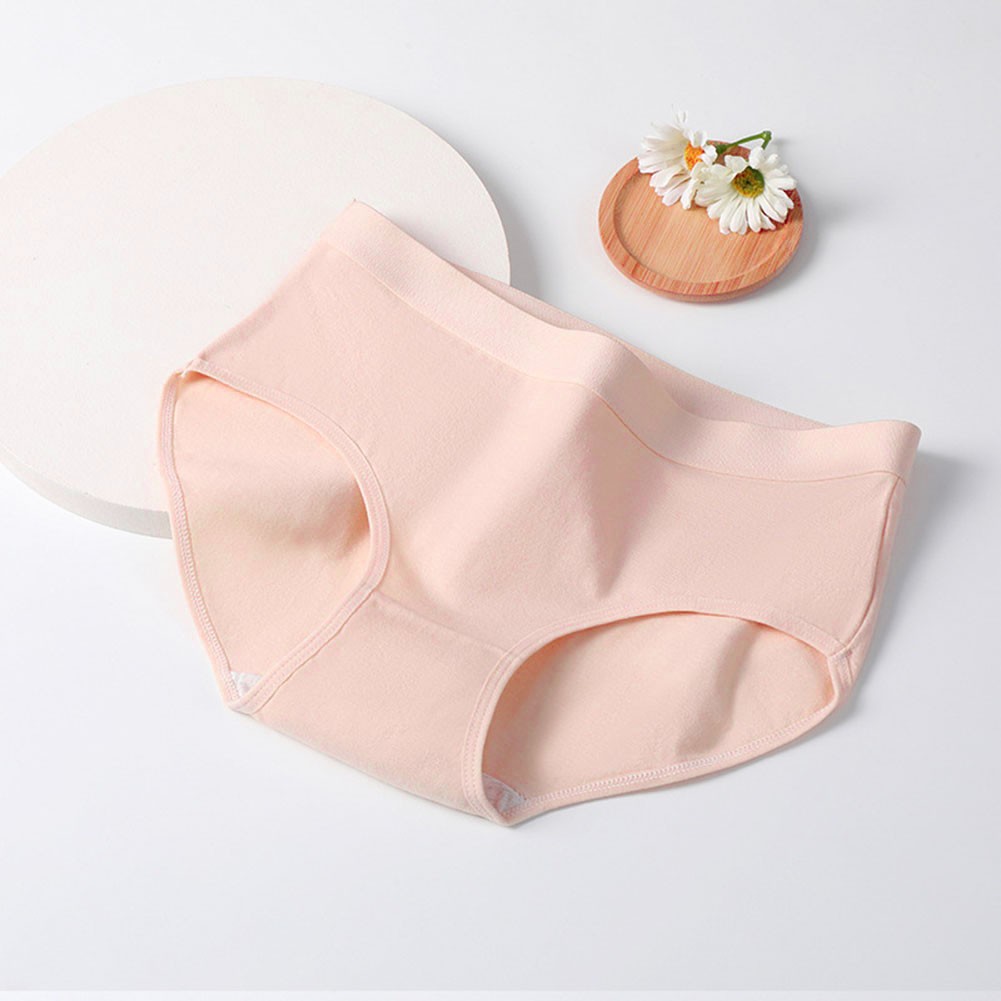 Stylish and Comfortable Solid Color Women’s Brief Underpant for Everyday Wear