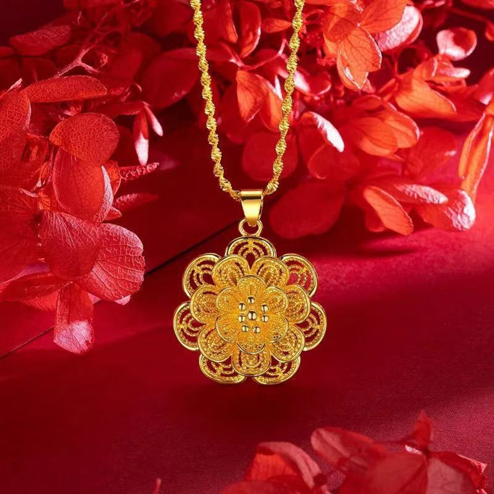 Cute and Classy Women's Imitation Gold Hollowed Out Jewelry for Daily Use - Picture 15 of 25