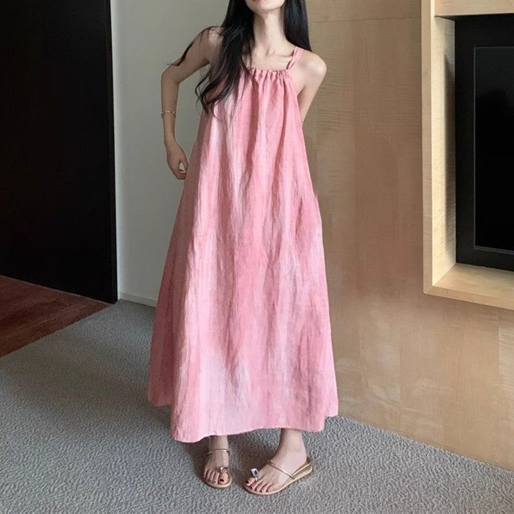 Robe à bretelles rose élégante et élégante pour 2024 femme avec un joli nœud