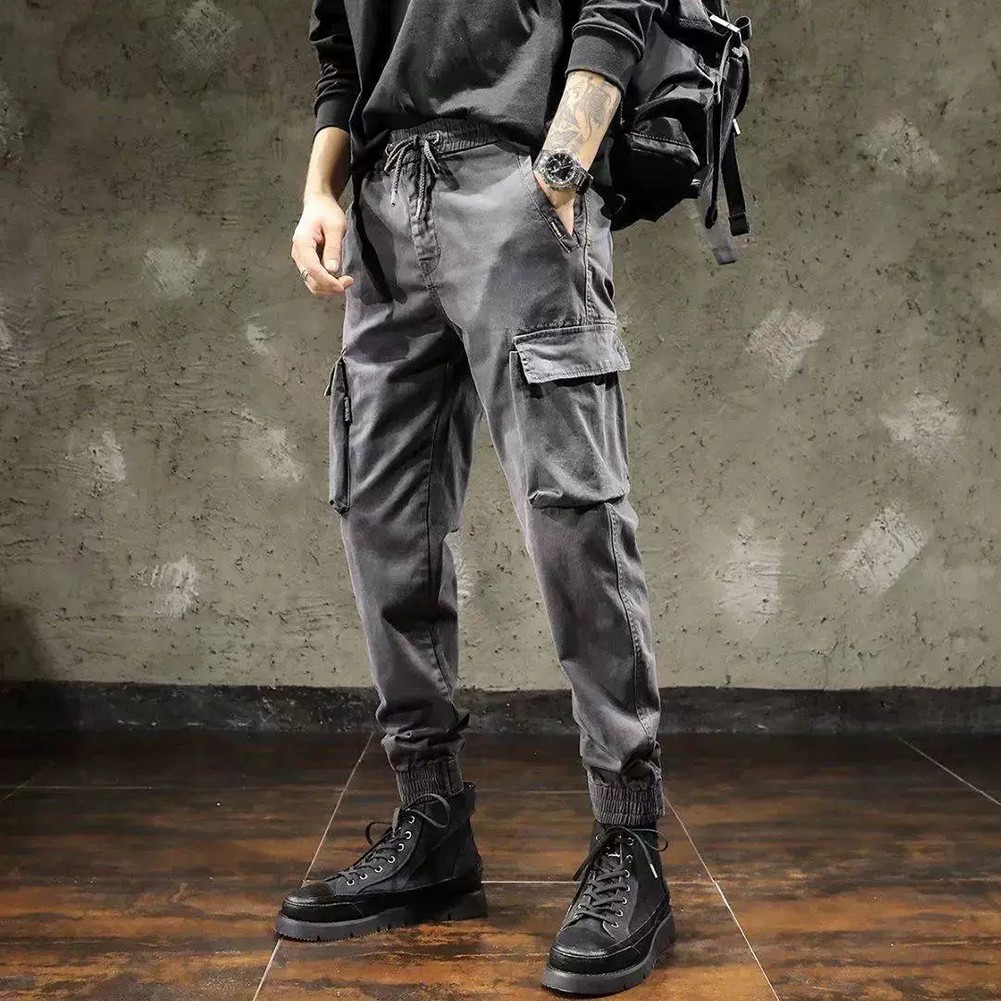 Sleek Men's Cargo Pants Perfect for Spring and Summer Wear in Various Settings - Picture 18 of 54