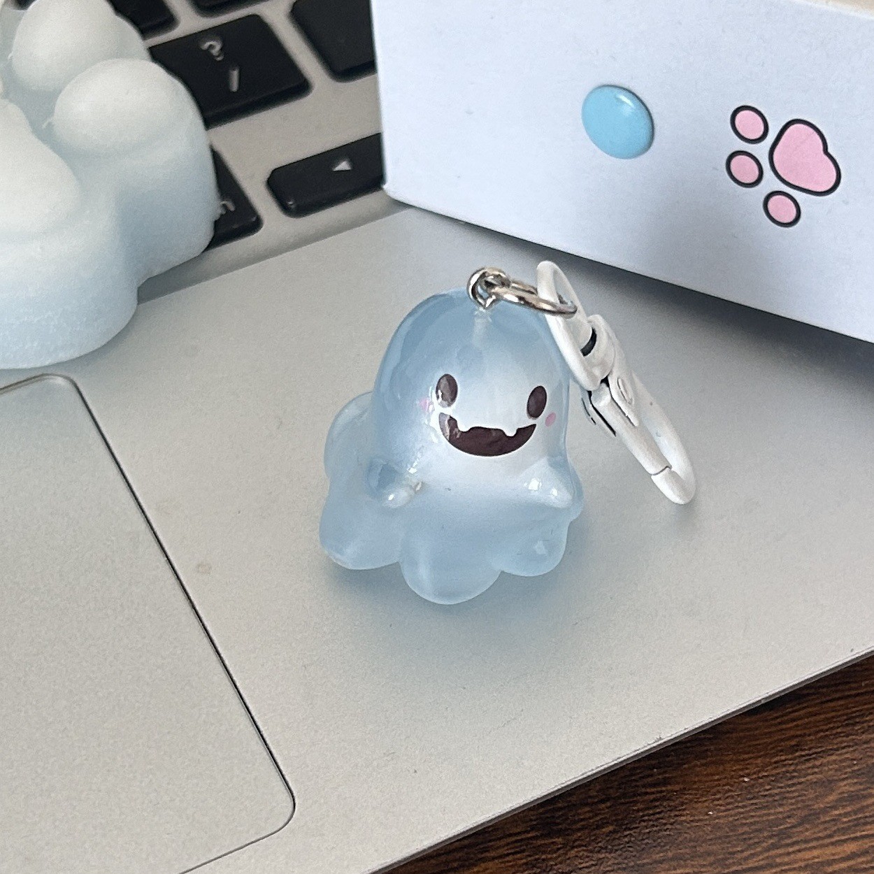 Cartoon 3D Luminous Keychain for For elf Pendant Resin Keychain for Bag - Picture 17 of 18