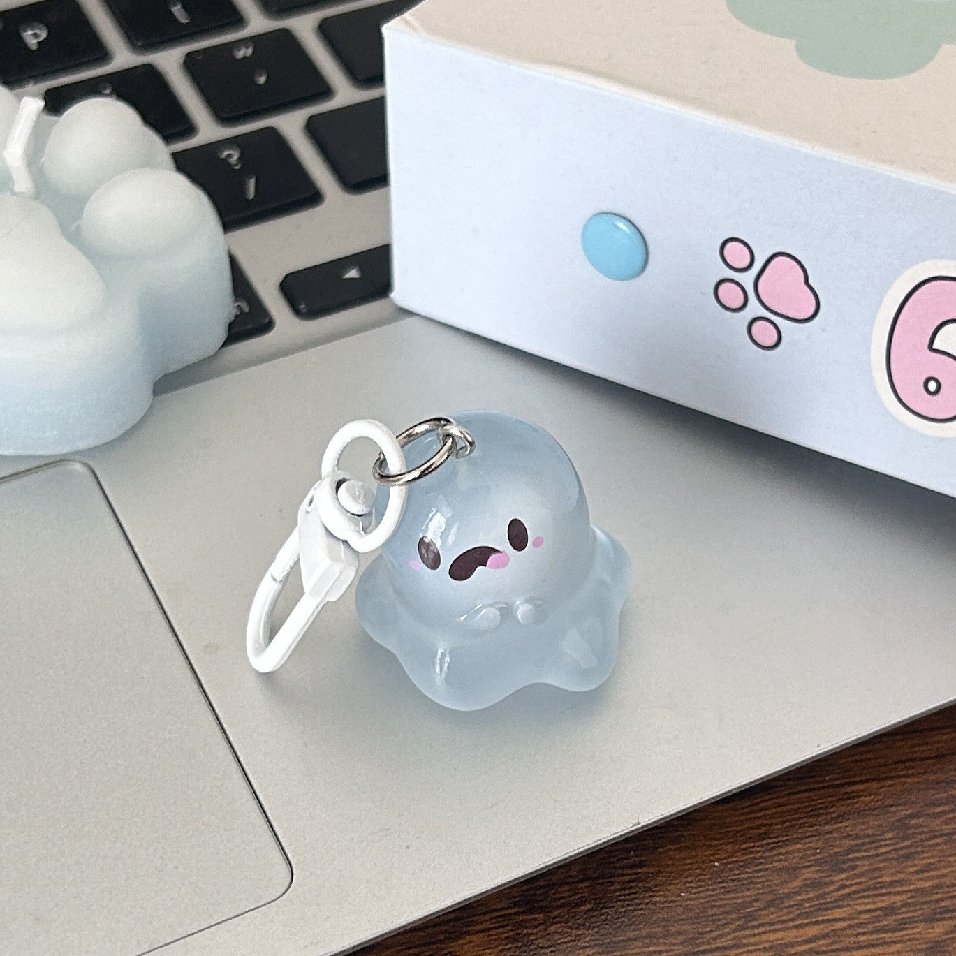 Cartoon 3D Luminous Keychain for For elf Pendant Resin Keychain for Bag - Picture 14 of 18