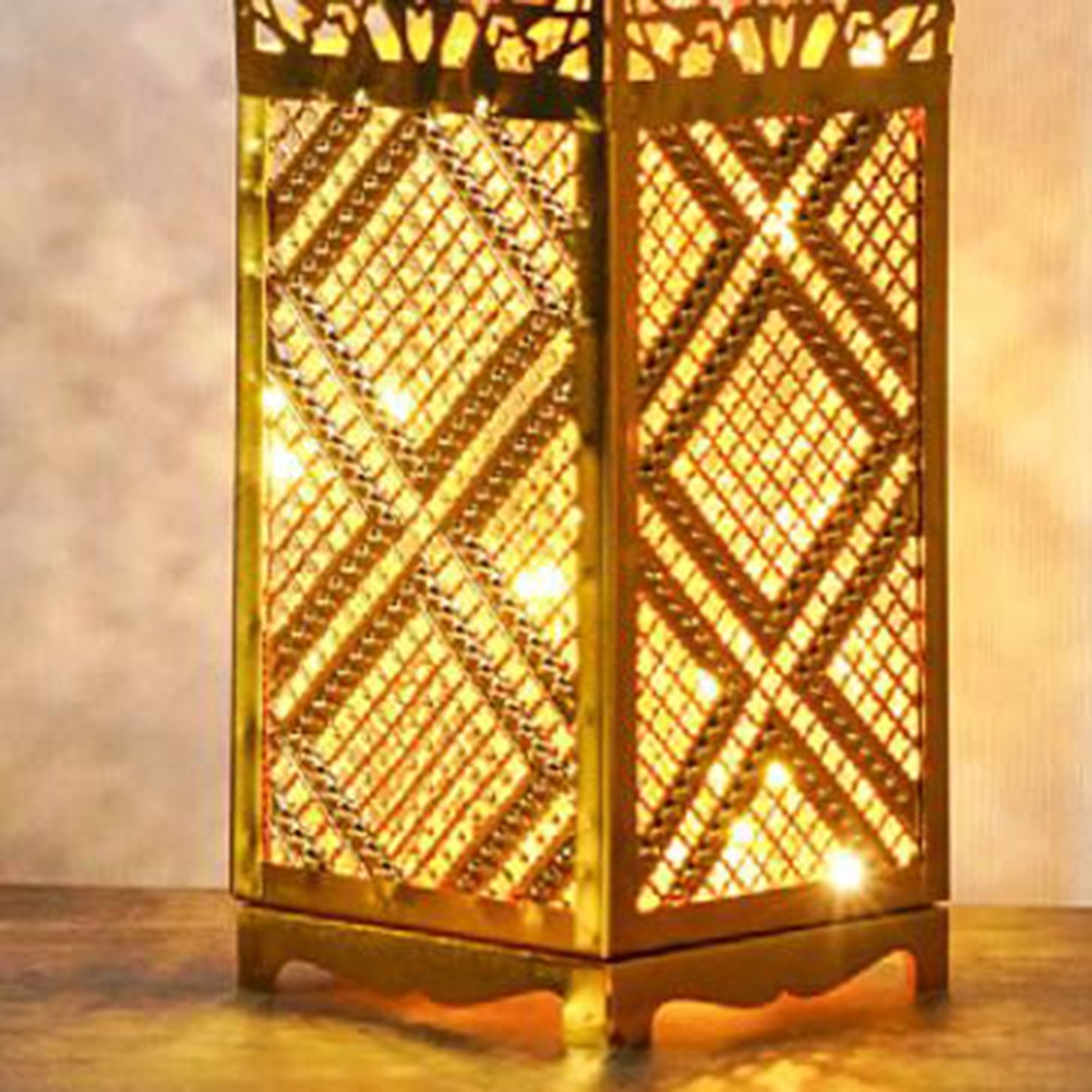 Decorative Wrought Iron Candlestick with LED Candle Holder for Stylish Rooms - Bild 20 von 25