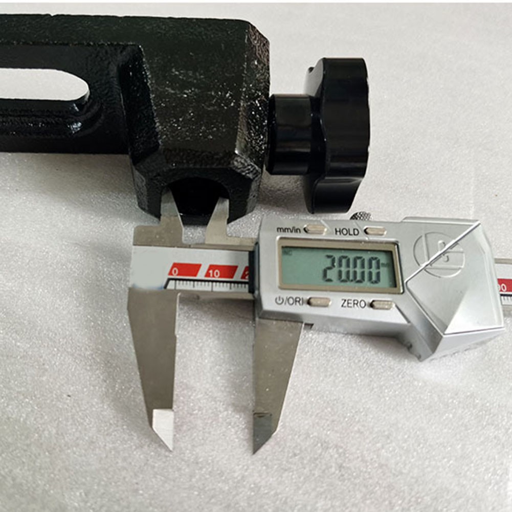 Robust Tool Holder Base Designed for Small Lathes with Various Hole Diameters