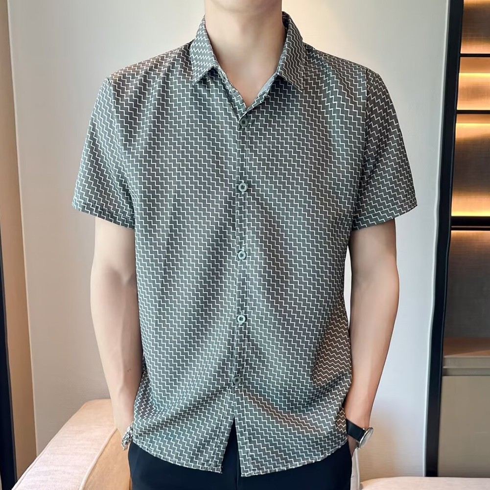 Fashionable Men's Short Sleeve Striped Slim Fit Shirt for Warm Weather - Picture 14 of 28