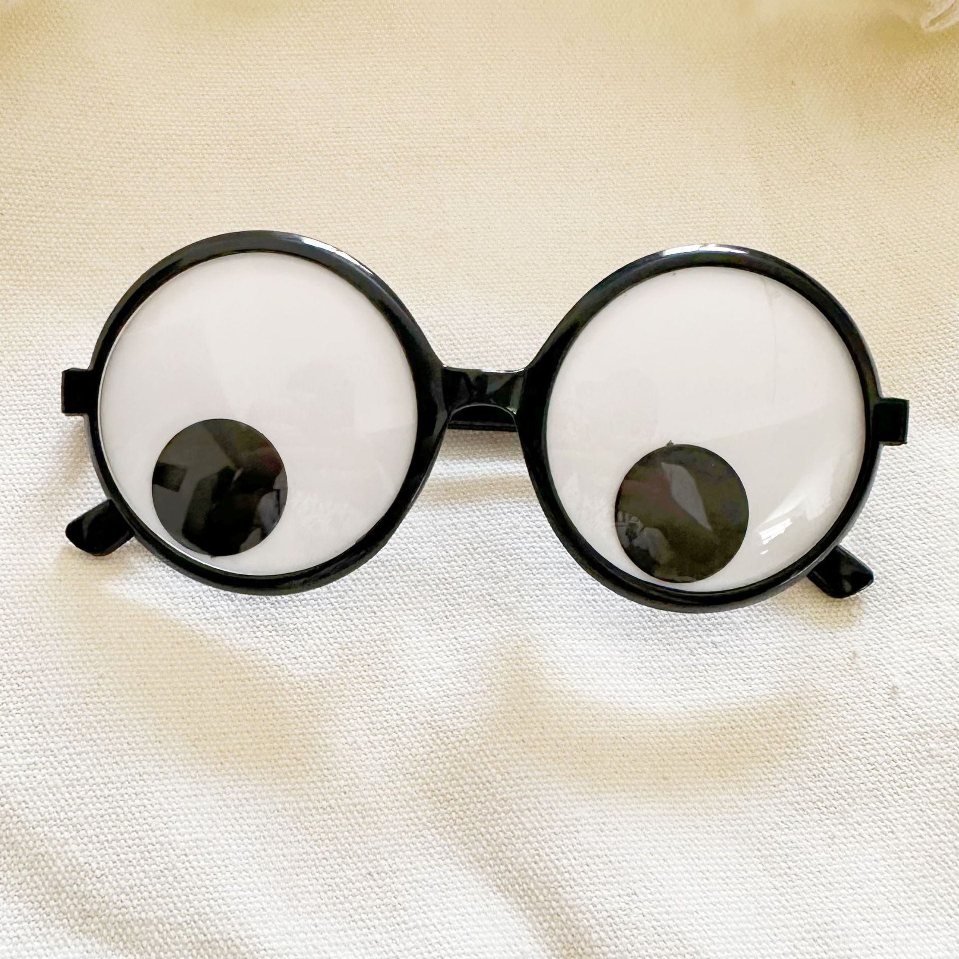 Lightweight Humorous Glasses Perfect for Kids Adults Holiday Gatherings - Picture 8 of 8