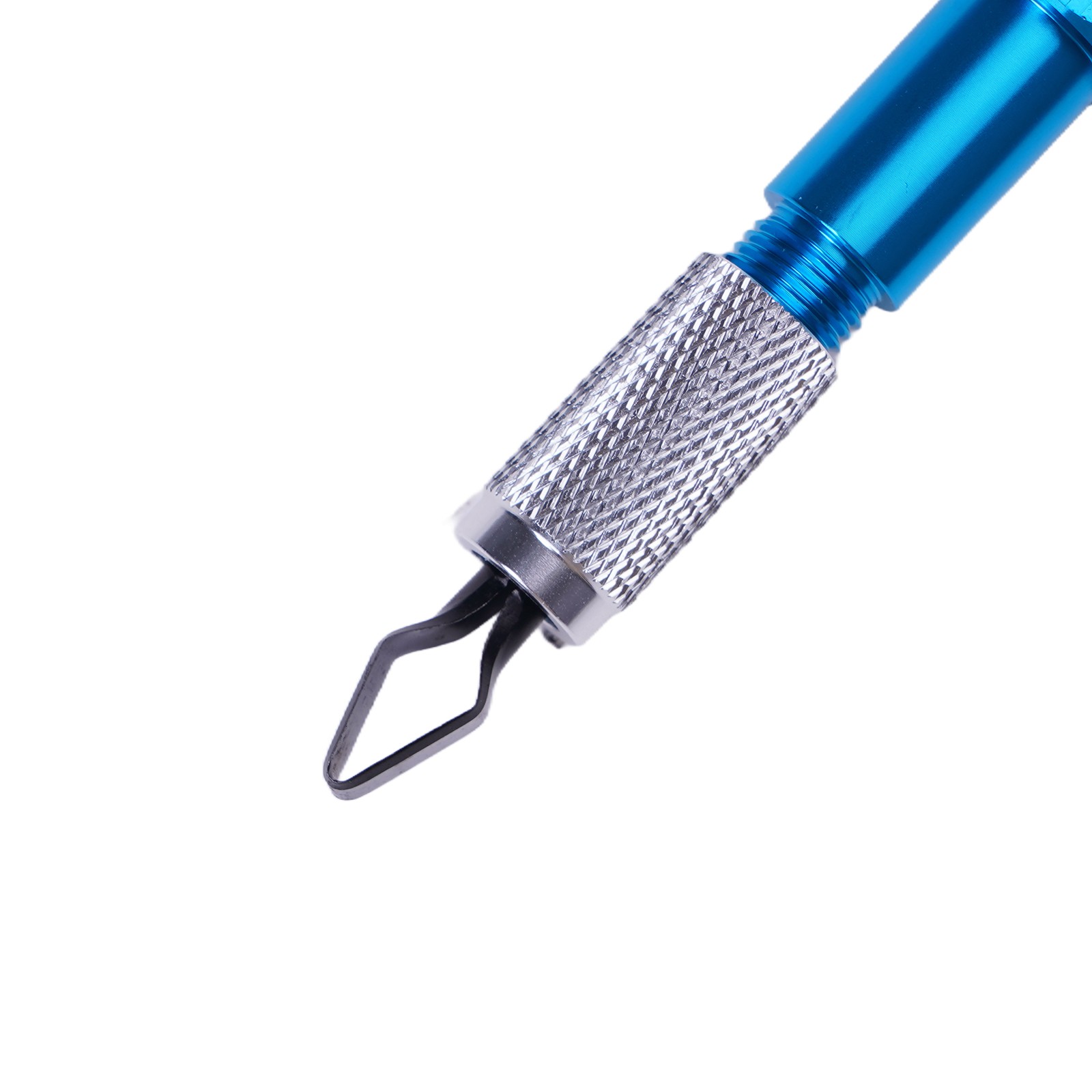 Cutter Handle Designed to Simplify Welding Tasks on PVC Flooring Corners - Picture 29 of 52