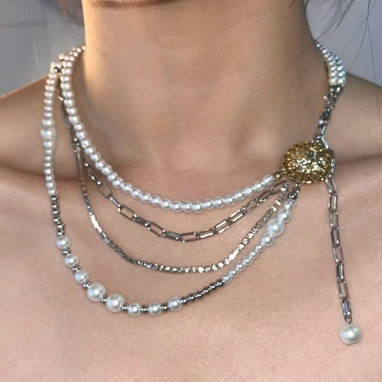 Unique Textured Chain Necklace Featuring Detachable Decorative Elements - Picture 43 of 47