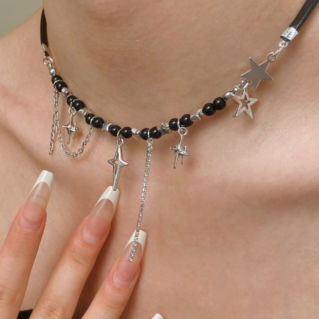 Unique Textured Chain Necklace Featuring Detachable Decorative Elements - Picture 32 of 47