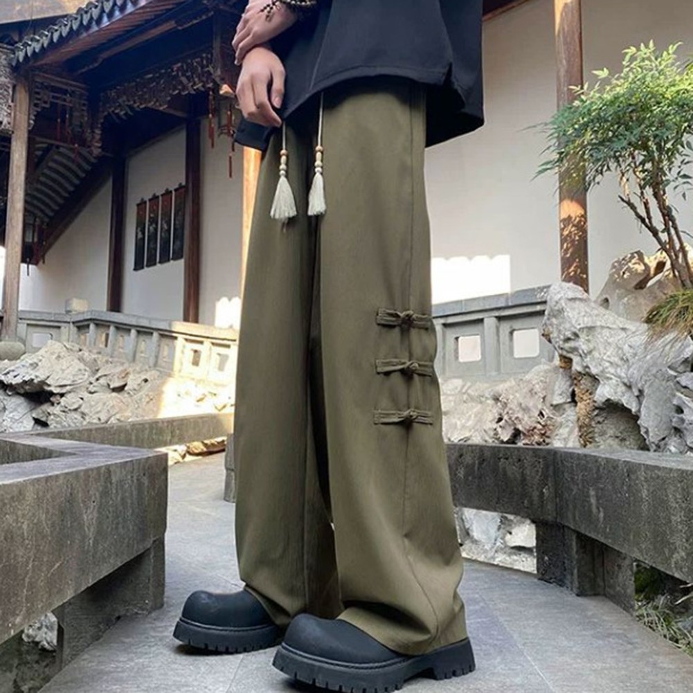Draped achats Fashionable Pants Designed for Men Perfectly Suited to Relaxing in Style