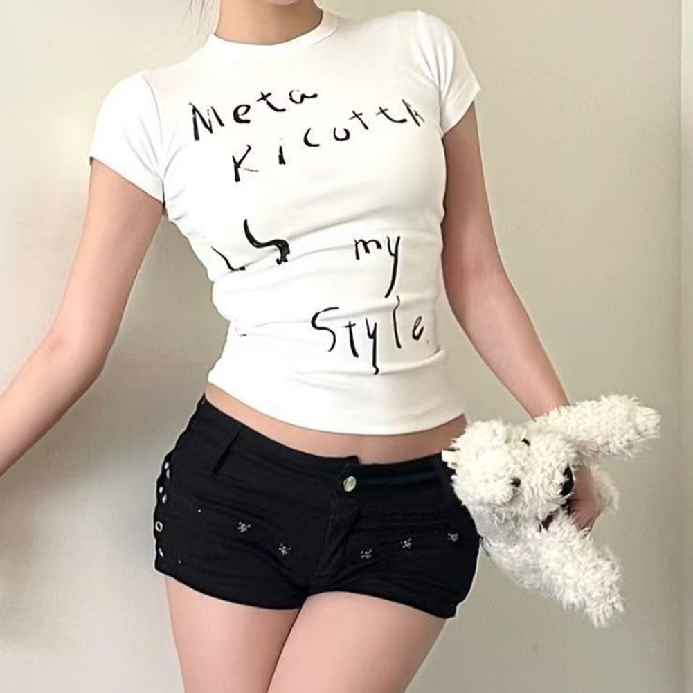Slim Fit Casual Tee Women's Retro Gyaru Style Shirt Perfect for Everyday Looks - Picture 14 of 28