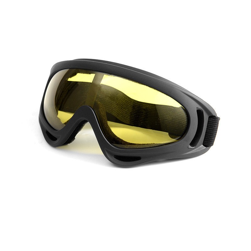 Sunglasses Featuring Sandproof Technology for Clear Visibility Outdoors - Picture 7 of 8