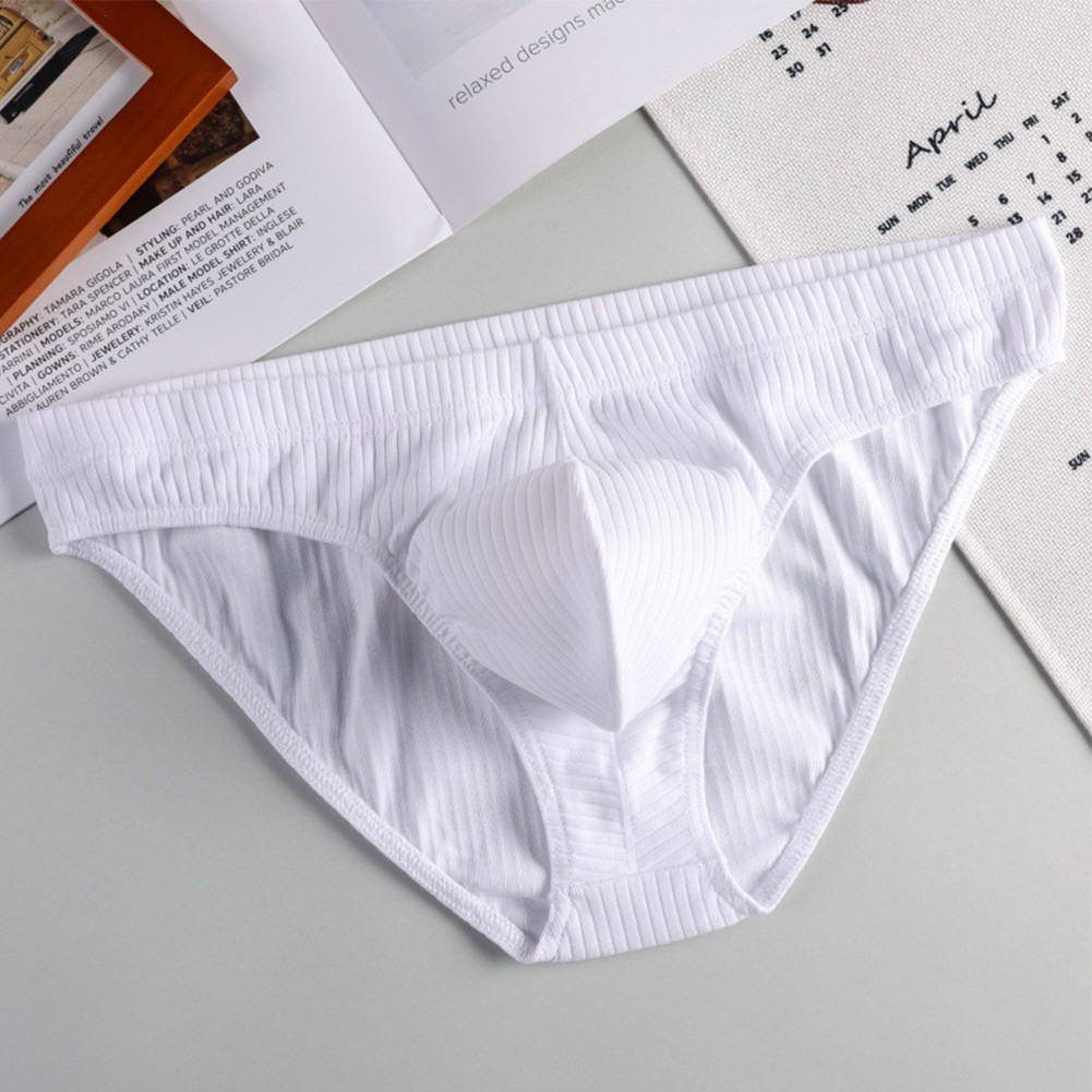 Mens Everyday Comfort in Soft Breathable Cotton Briefs with Stylish Appeal