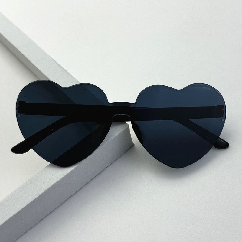 Colorful Heart Sunglasses Great for Outdoor Activities and For Parties - Picture 23 of 37