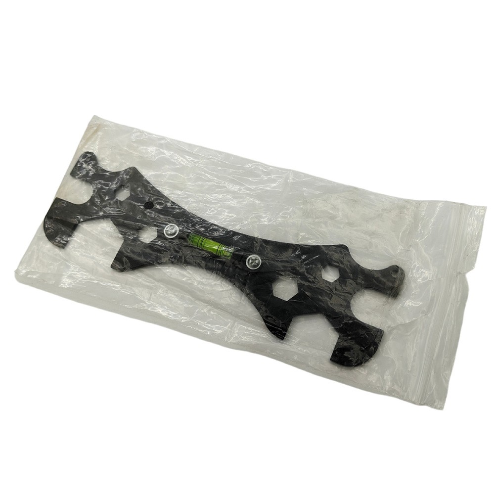 Multifunctional Bathroom Wrench with Level for Easy Faucet Installation