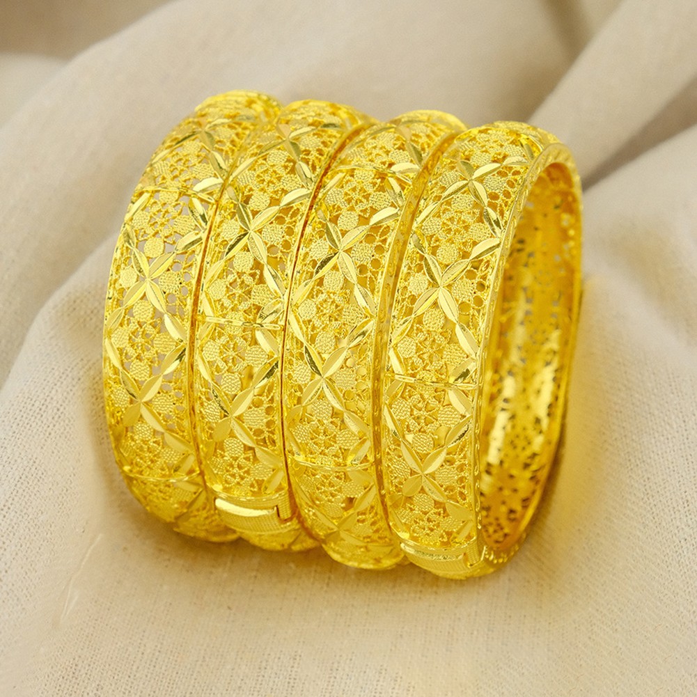 Gold Plated Indian Bridal Bracelet Unique Design Sand Gold Alloy Jewelry