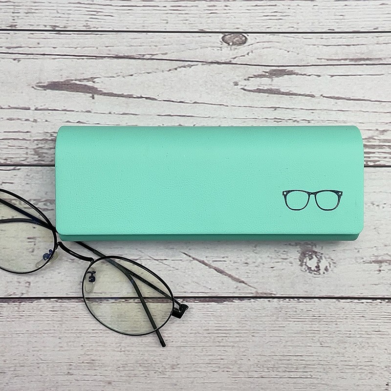 Fashionable and Practical Glasses Case with Strong Material Composition - Picture 16 of 17