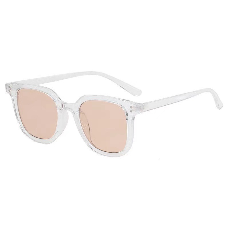 Lunettes de soleil tendance pour femme avec caractéristiques de protection UV dégradé liquidation couleur