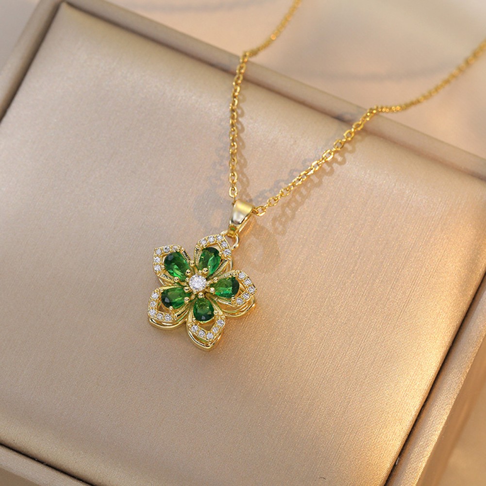 Zircon Inlaid Flower Necklace with Unique Five Petaled Design for Chic Style