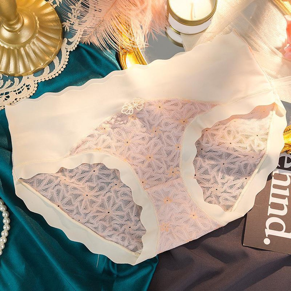 Stylish Lace Seamless Mid Waist Briefs for Women Perfect for Daily Wear - Picture 11 of 18