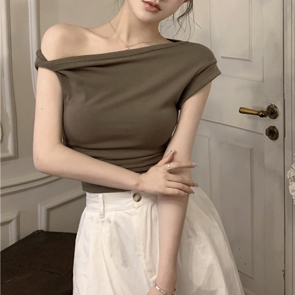 Modisches Cropped Off Shoulder T-Shirt für Damen im Retro Gyaru Style - Bild 13 von 36