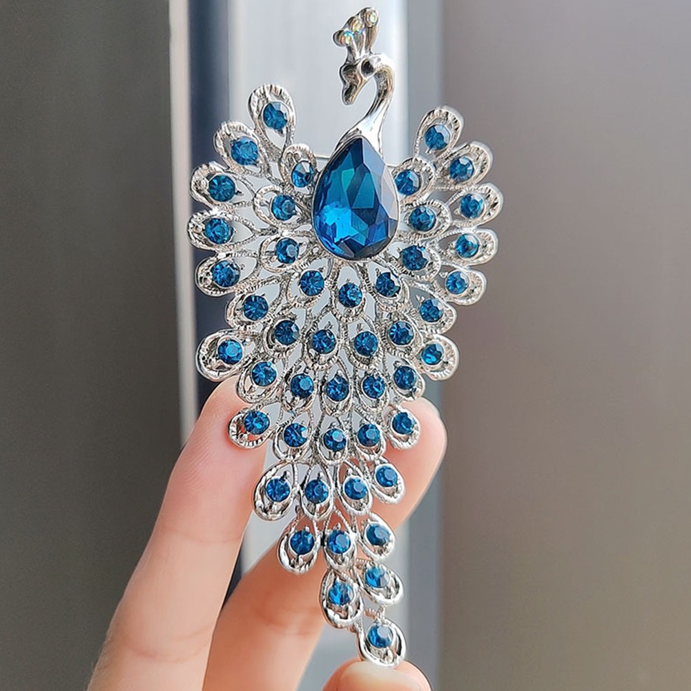 Bezaubernde Pfau Design Brosche ideal zur Veredelung jedes Outfits mit Eleganz - Picture 13 of 15