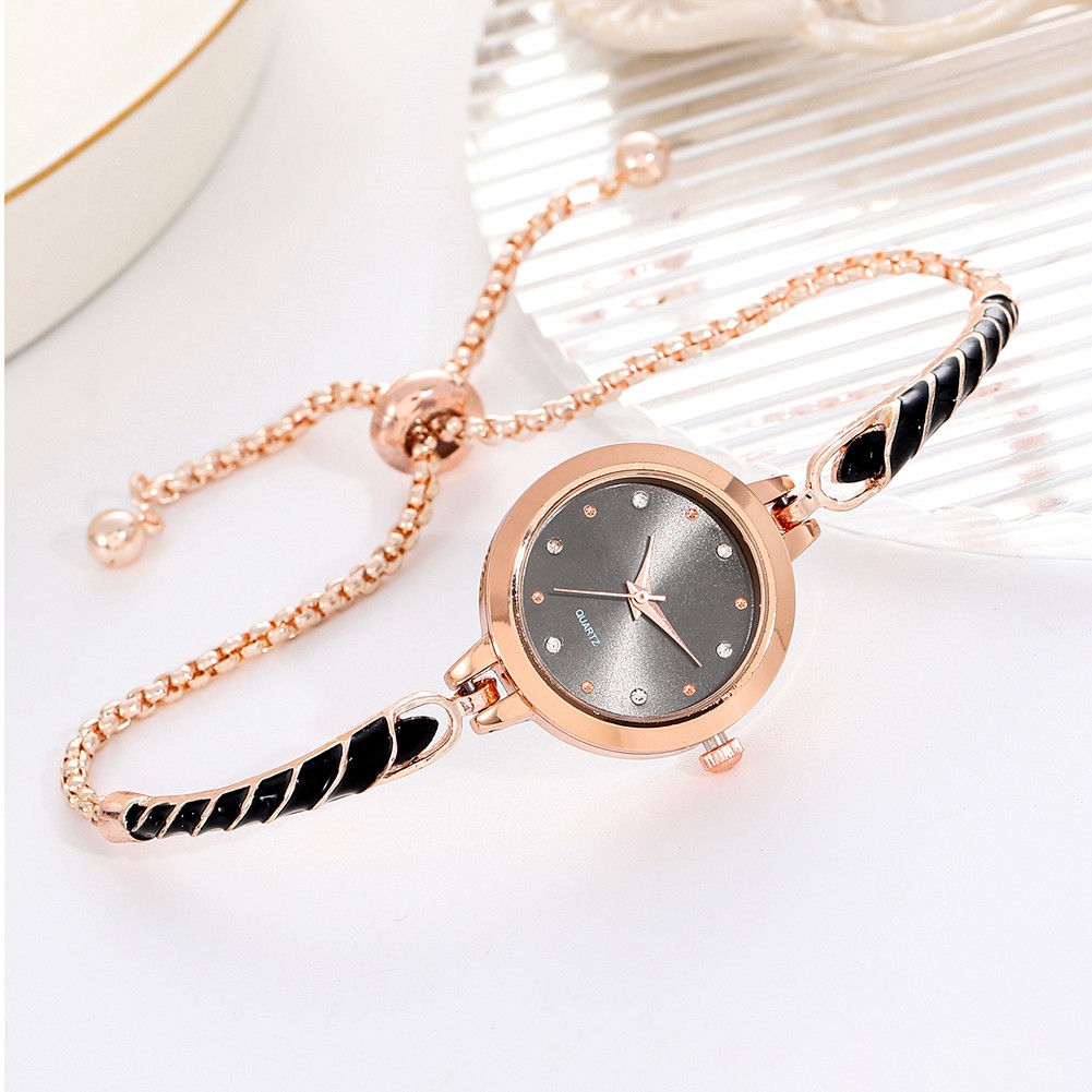Fashion Round Watch with Comfortable Adjustable Bracelet and Reliable Movement - Picture 14 of 18