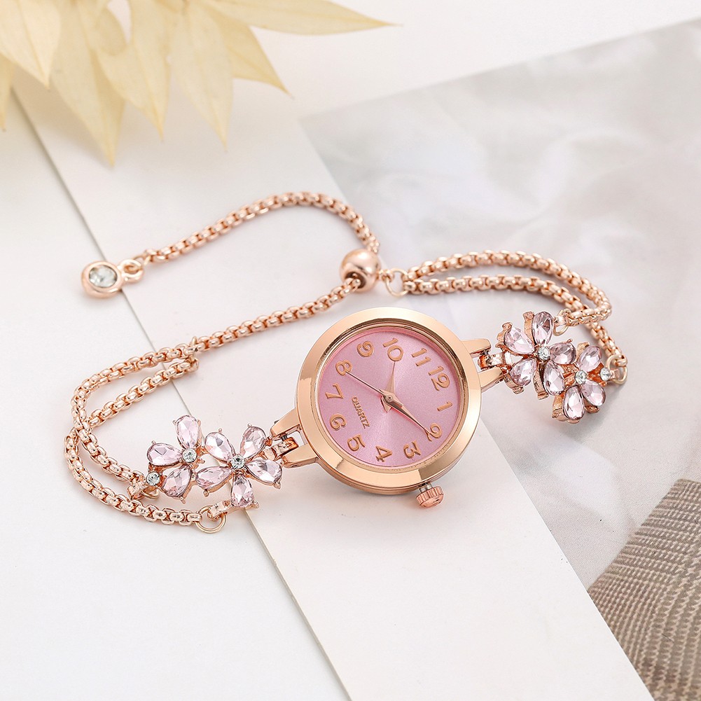 Fashionable Ladies Bracelet Watch with Diamond Inlaid and Precise Timing