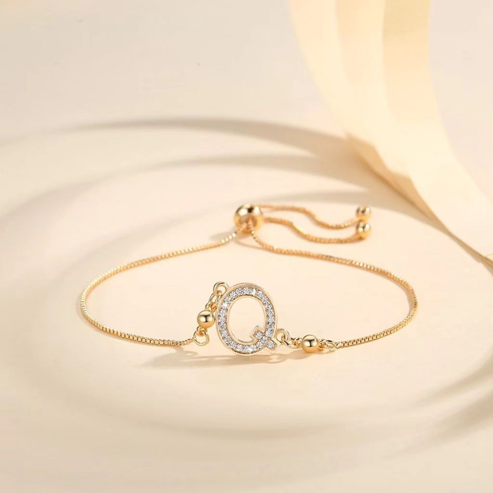 Stunning Adjustable 26 Letter Bracelet Women's Unique Fashion Accessory