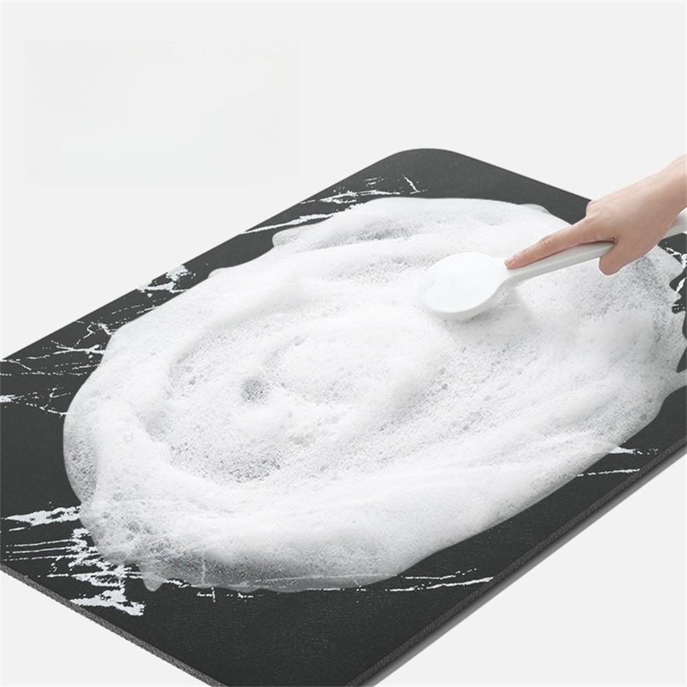 Efficient Diatomite Stone Bath Mat with Fast Dry Technology for Daily Use - Picture 15 of 37