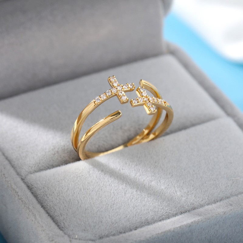 Advanced Titanium 18K Gold Ring with Diamond for Weddings and Banquets