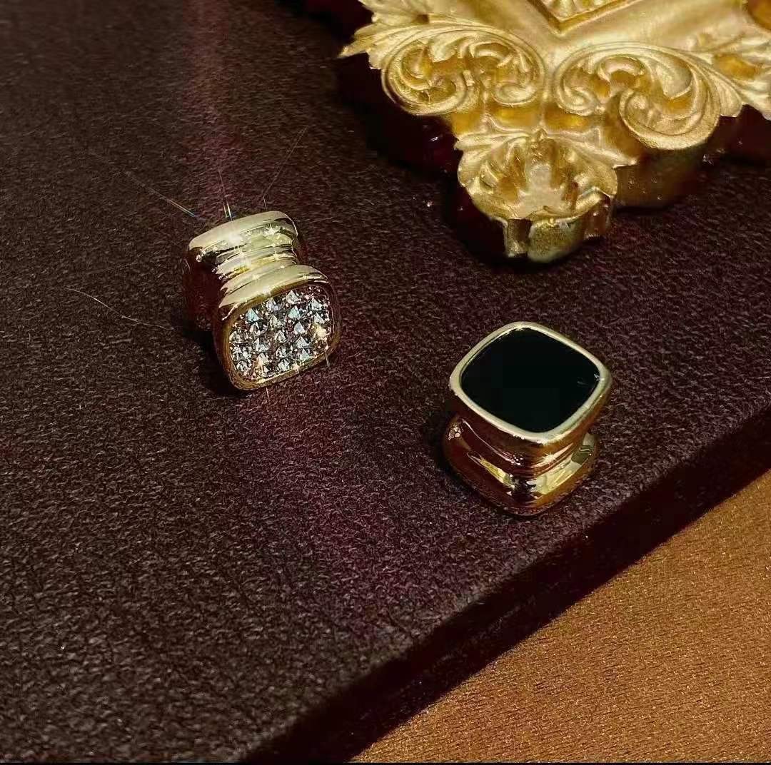 Lightweight Magnetic Pearl Ear Clips for Sensitive Ears Comfortable Wear - Picture 18 of 23