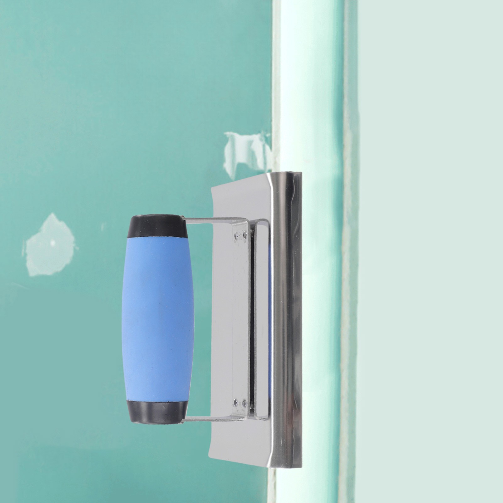 A reliable trowel built to withstand rigorous use in various construction tasks