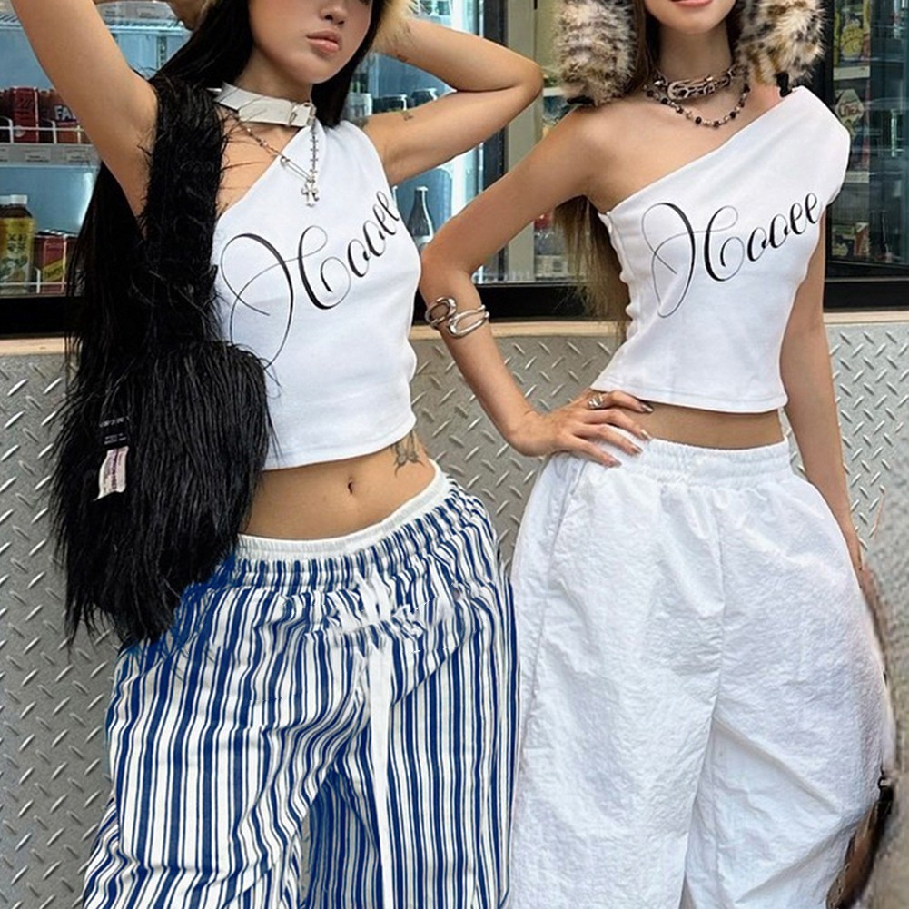 T-shirt donna casual retrò spalle scoperte con disegno lettera strada - Foto 9 di 10