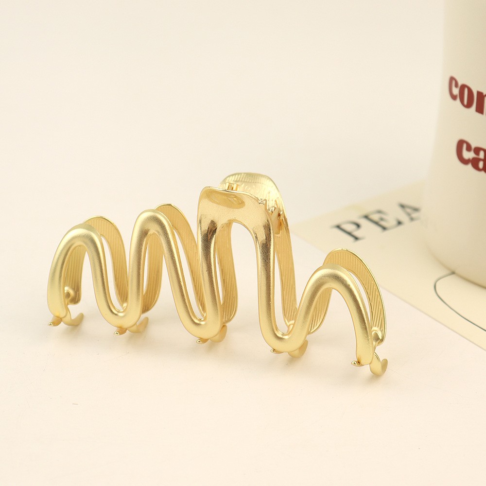 Modischer Haarschmuck Metallclips tendance in Dreiecks- und Wellenform
