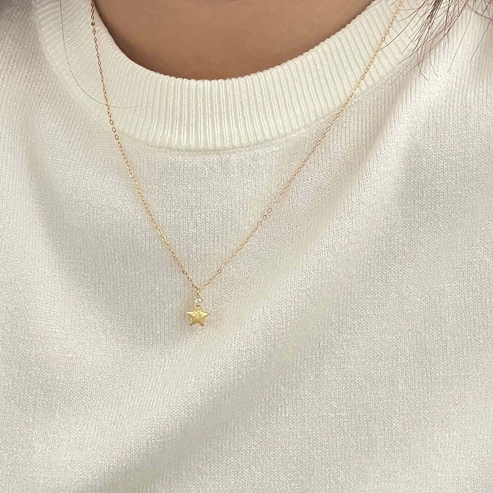 Unique Brushed Star Zircon Pendant Necklace for Fashionable Accessories - Picture 4 of 5