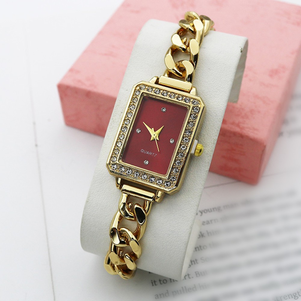 Modern Women's Watch with Gold Bracelet and Distinctive Diamond Design - Picture 5 of 12