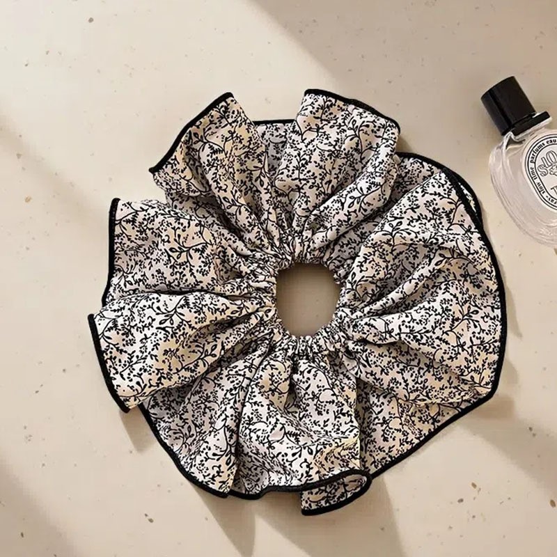 Lot De Scrunchies (attaches Cheveux) En Satin - Multi-couleurs - Neuf Sans étiquette