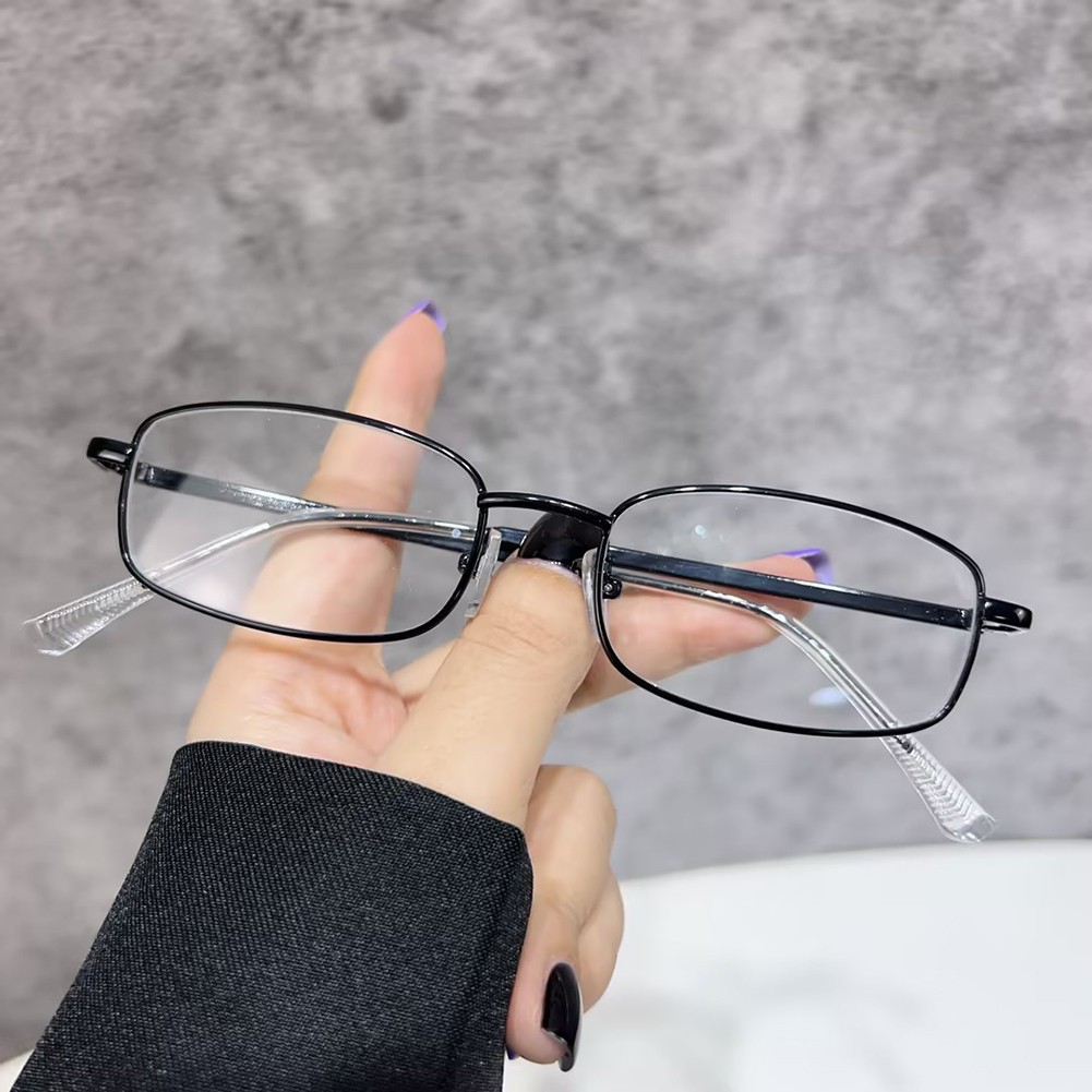 Fashion Forward Rectangular Eyeglass Frames Suitable for Office and Gaming - Zdjęcie 12 z 13