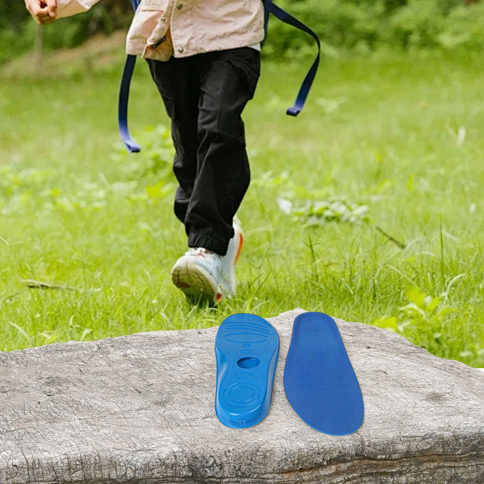 Protective Insoles with For Airtag Technology for Enhanced Footwear Tracking - Zdjęcie 23 z 42