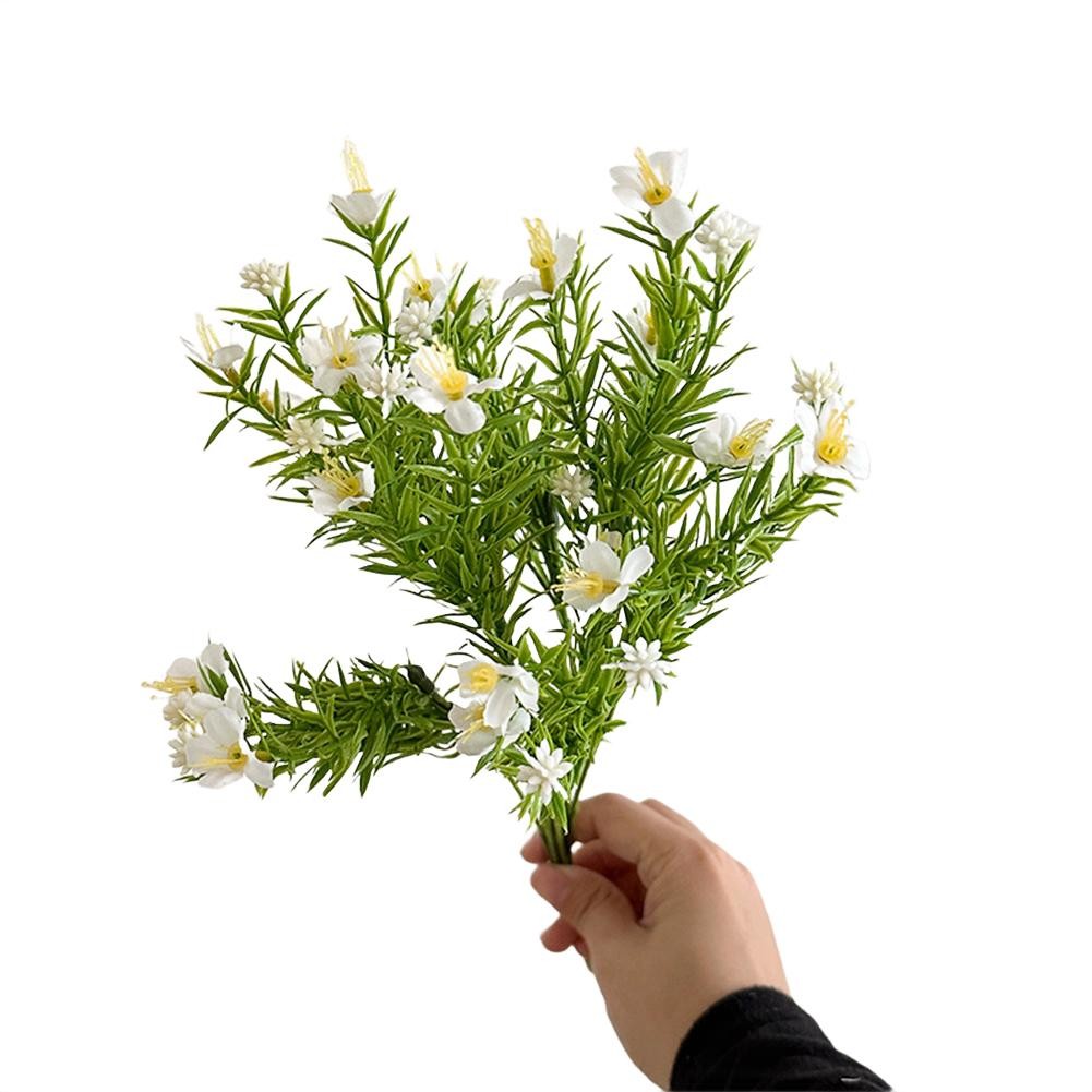 Colorful Artificial Bouquets Enhance Your Space with Lifelong Floral Beauty