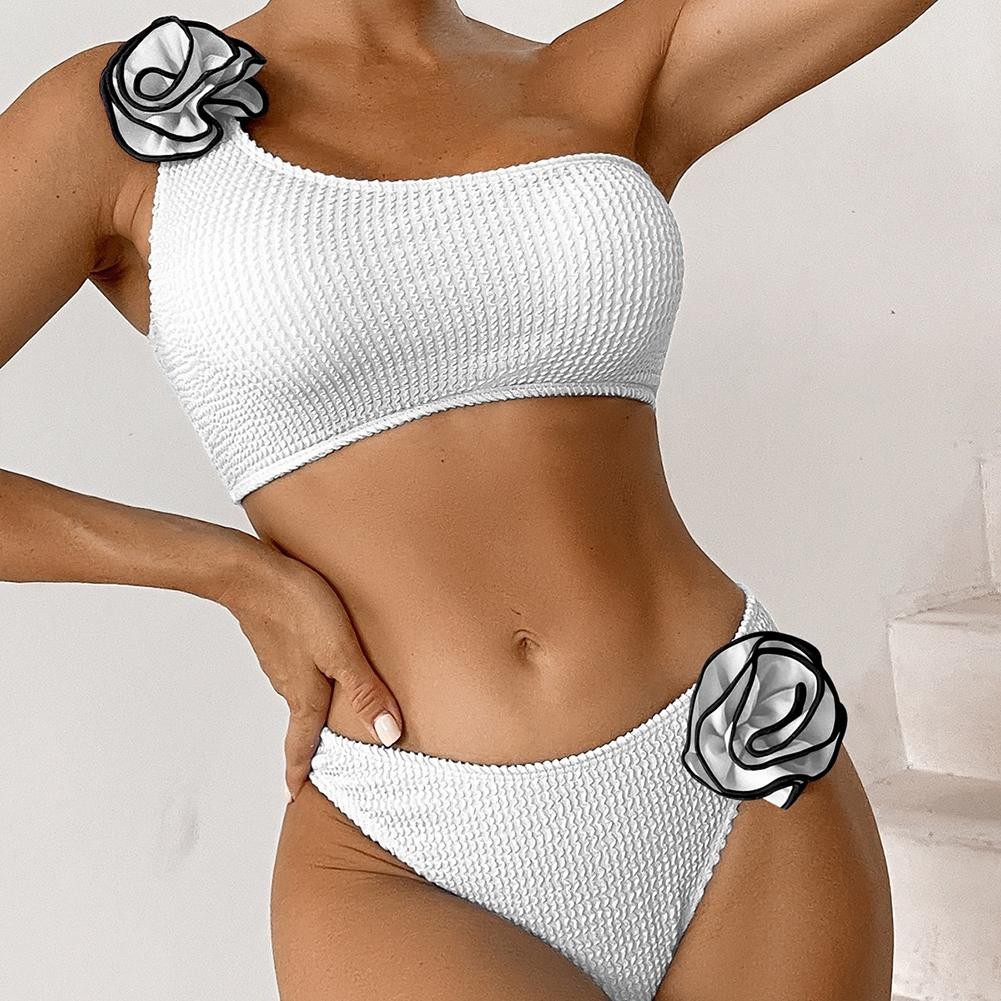 Bikini Swimsuit for Women with Floral Decoration for Summer Beach Activities - Picture 13 of 16
